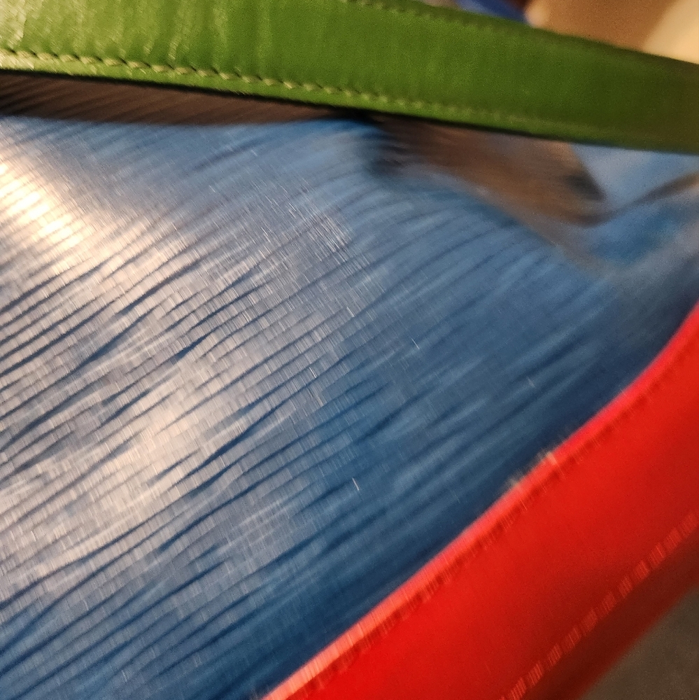 Louis Vuitton Noe' Vintage Blue